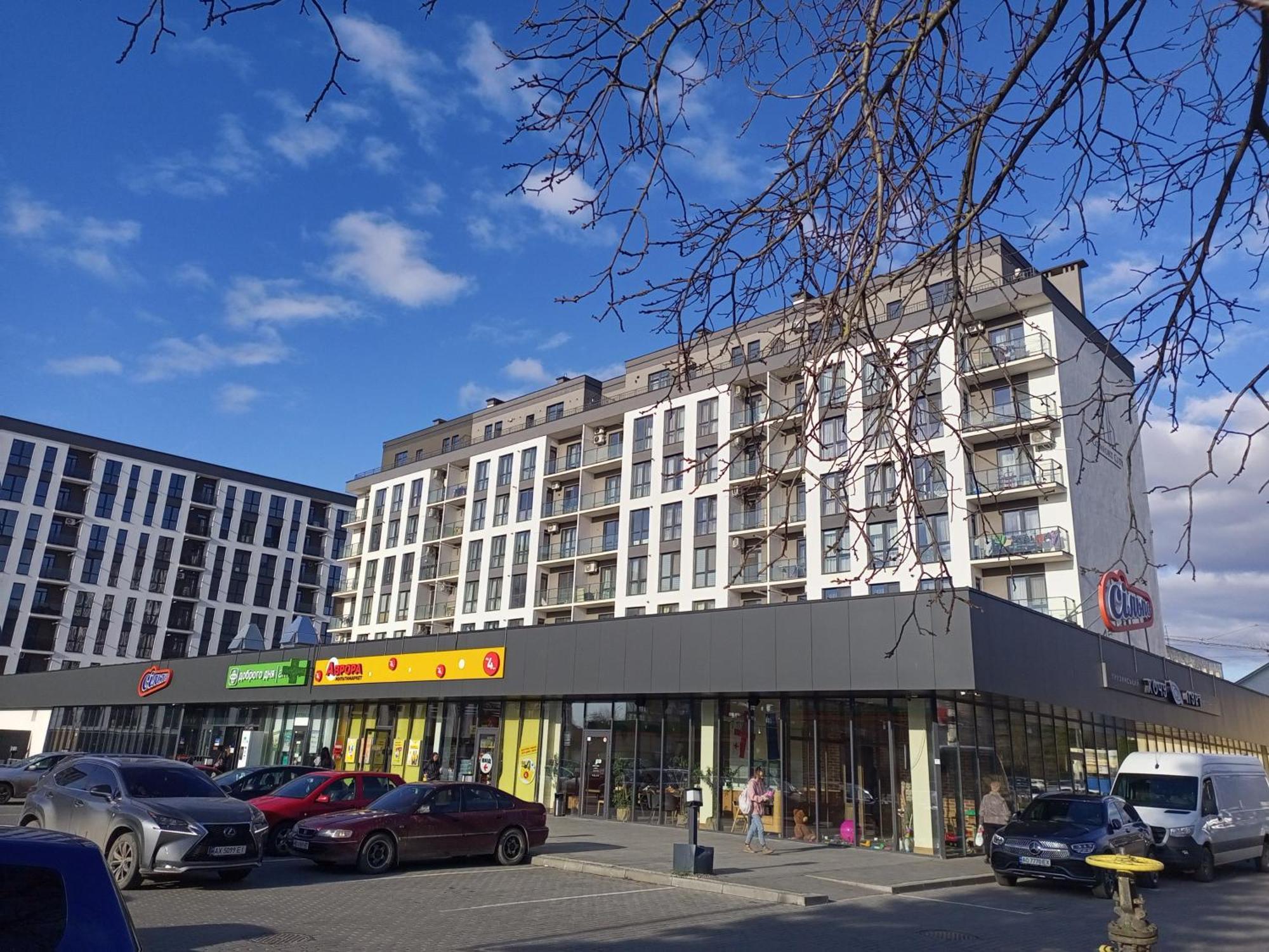 New Apartment Vivita Uzhhorod Ngoại thất bức ảnh